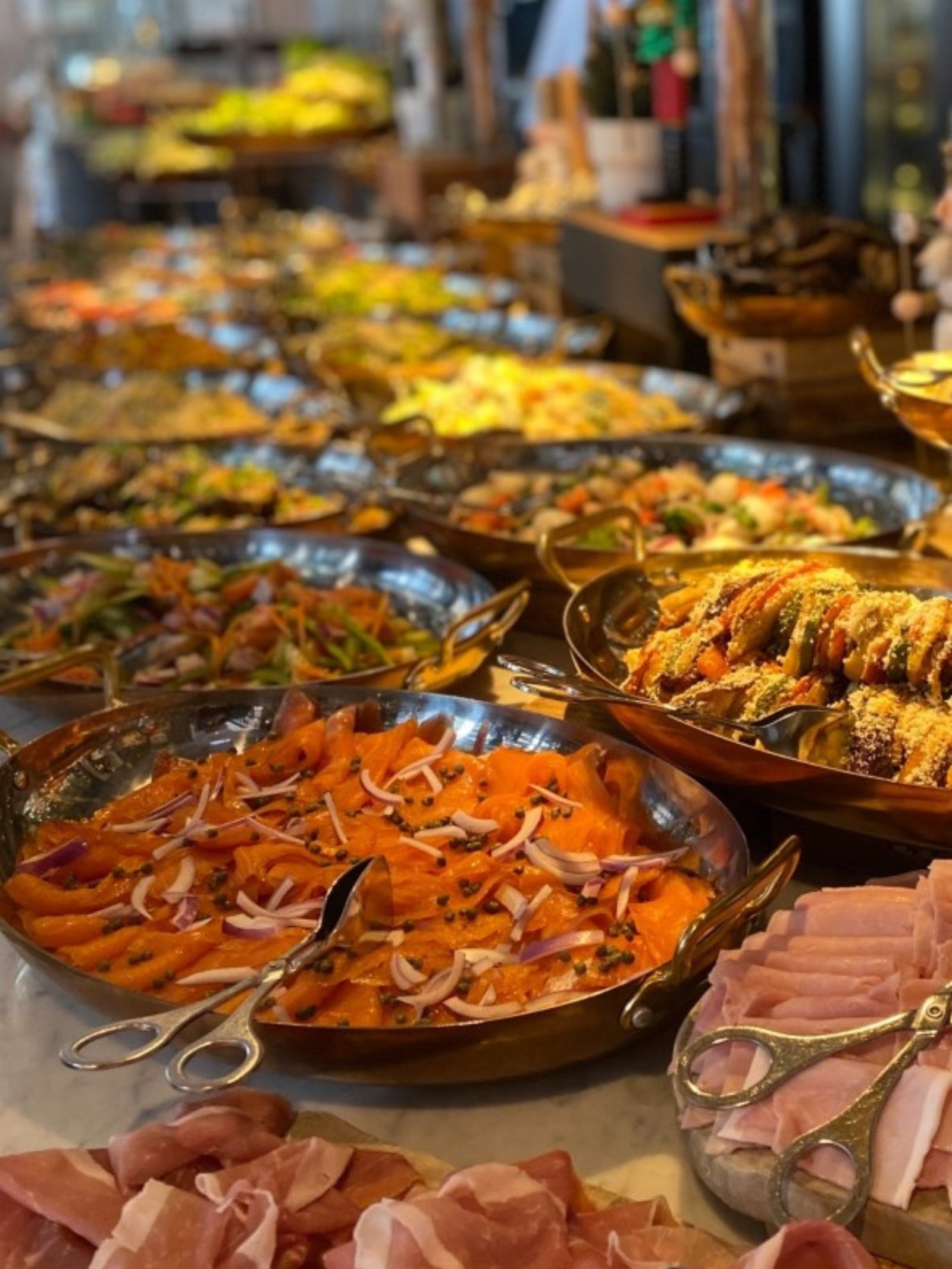 Porterhouse Spectacular Seafood Weekend Brunch (BUY-3-GET-1-FREE) [Deposit]